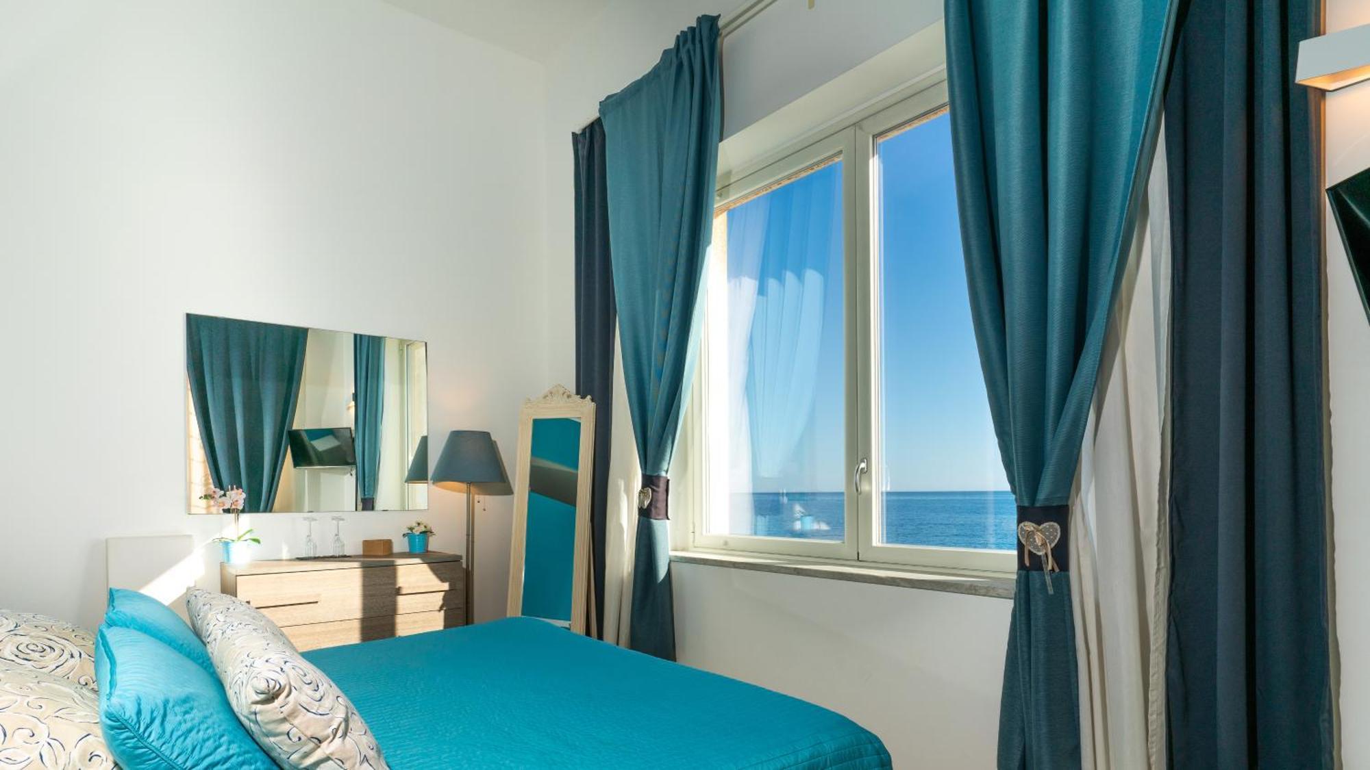 Marlove Sea View Siraküza Dış mekan fotoğraf