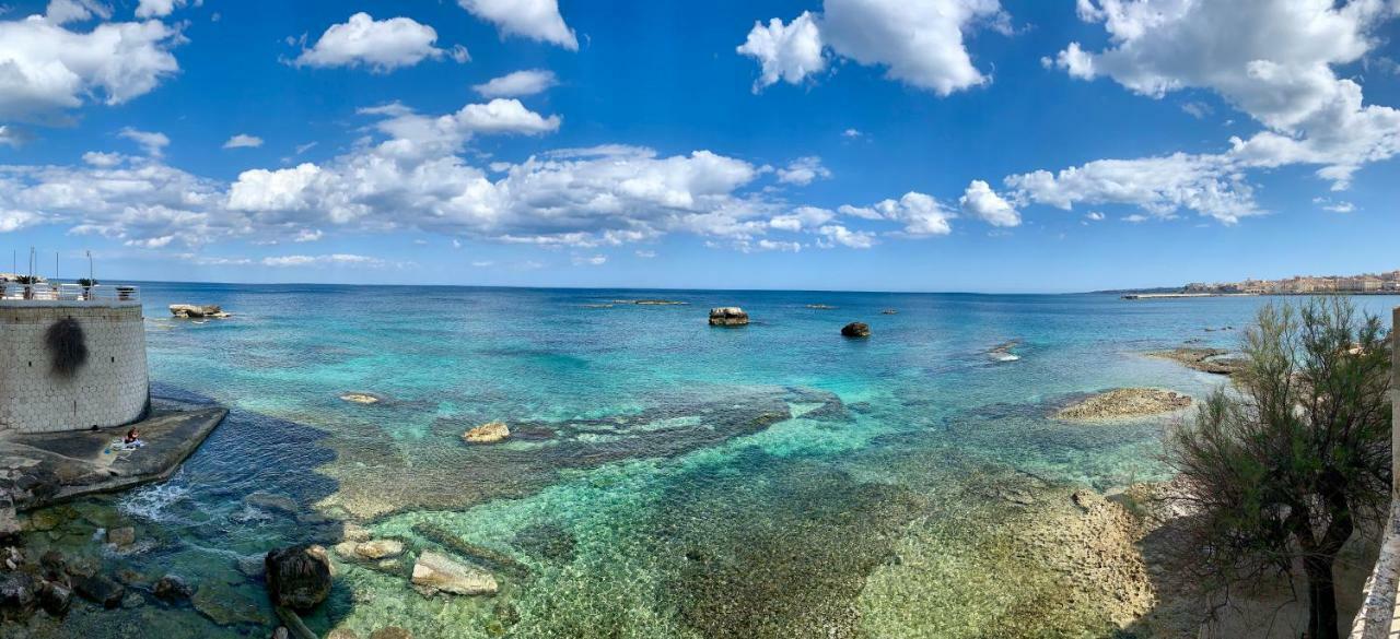Marlove Sea View Siraküza Dış mekan fotoğraf